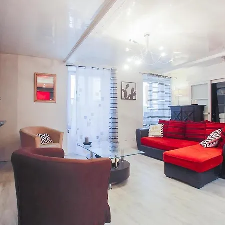 Spacieux Pour 4 Personnes Appartement